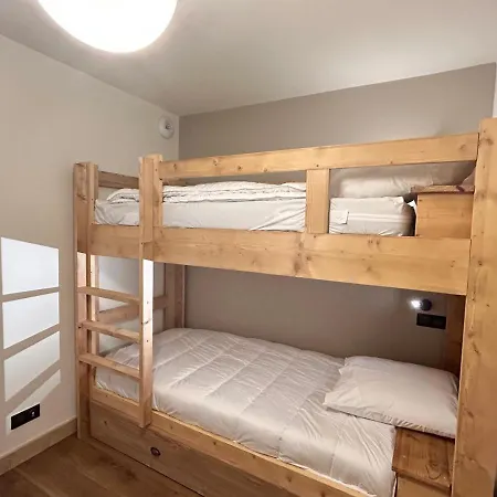 - Superbe Neuf Au Centre, Proche Des Pistes Et Commodites - Fr-1-623-344 Apartman Les Gets